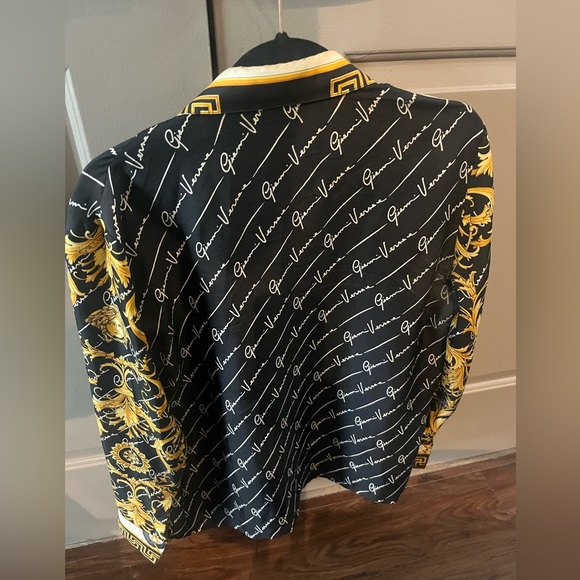 Authentic Versace signature button down shirt. - Picture 3 of 5